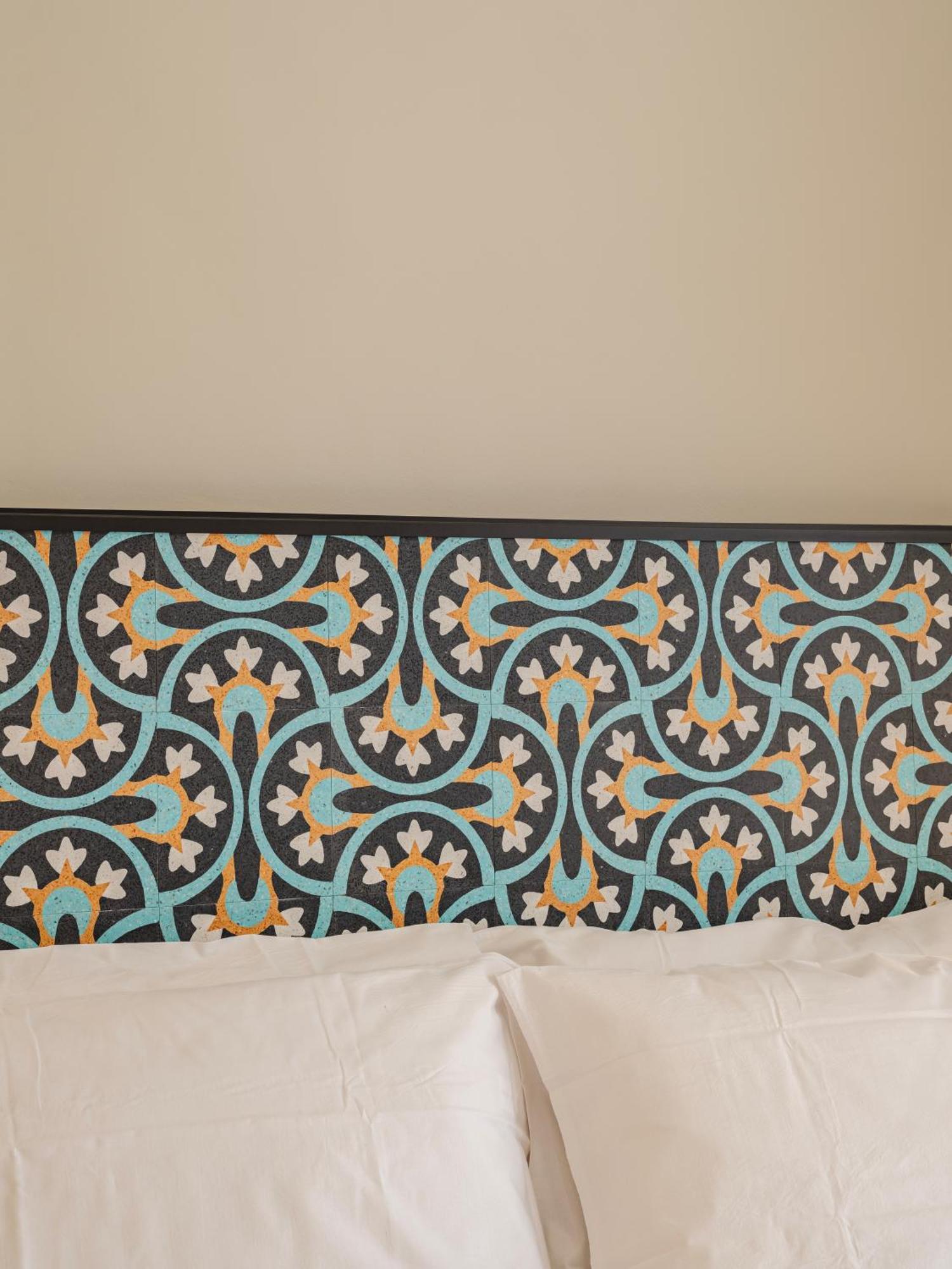 Almica24 Hotel Бари Екстериор снимка